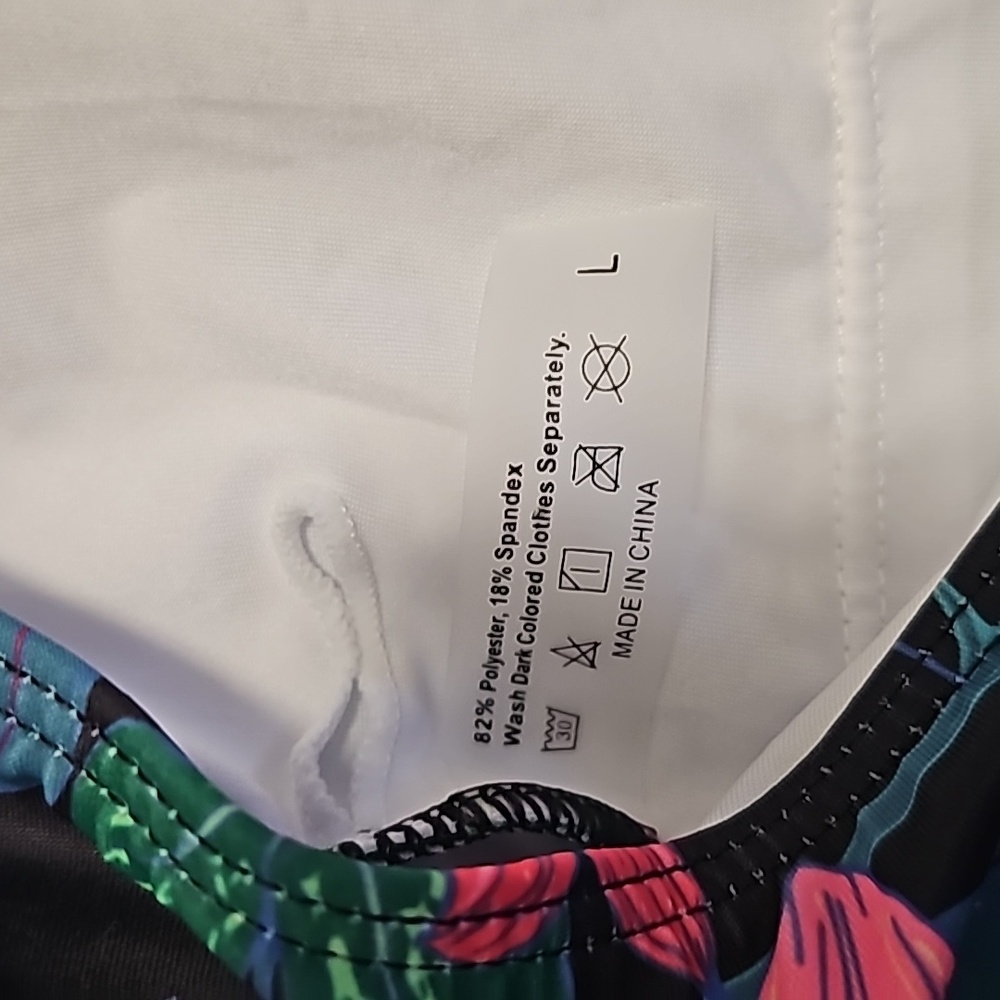 NWT Binlowis Swimwear One-Piece Ruffle Sleeve Floral Swimsuit Small & Large - Picture 5 of 7